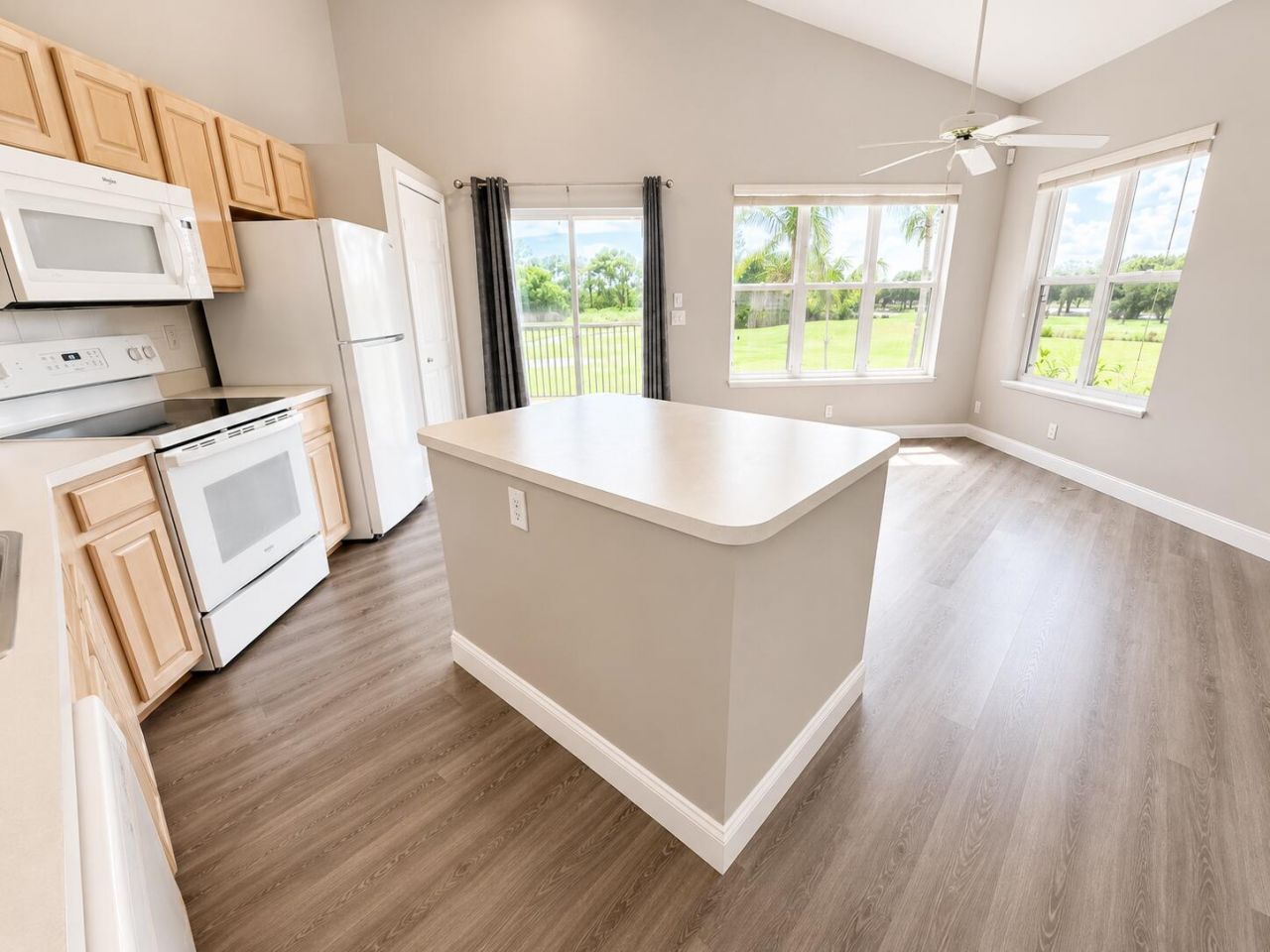 9847 Perfect Drive, Unit 168, Port Saint Lucie, FL 34986 Photo