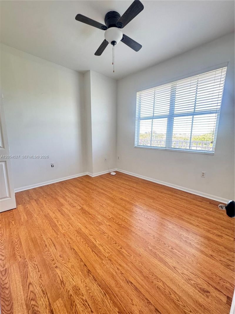 11002 NW 83rd St, Unit 213, Doral, FL 33178 Photo
