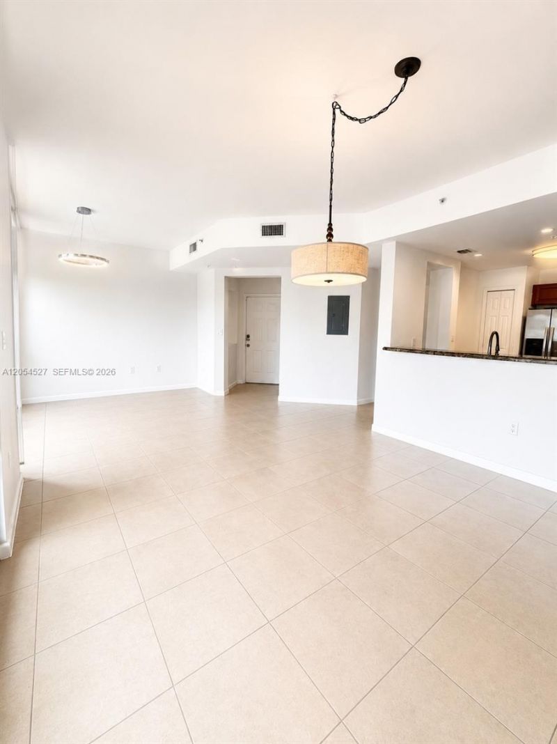 11002 NW 83rd St, Unit 213, Doral, FL 33178 Photo