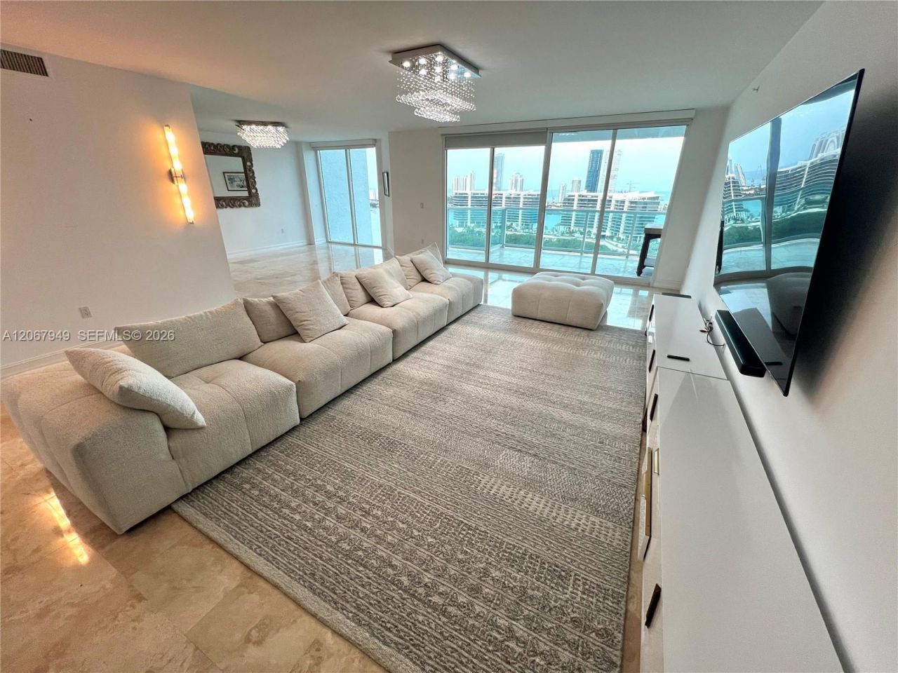 3201 NE 183rd St , Unit 2305, Aventura, FL 33160 Photo
