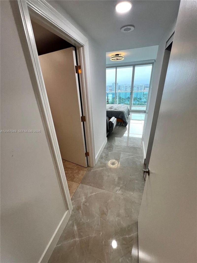 3201 NE 183rd St , Unit 2305, Aventura, FL 33160 Photo