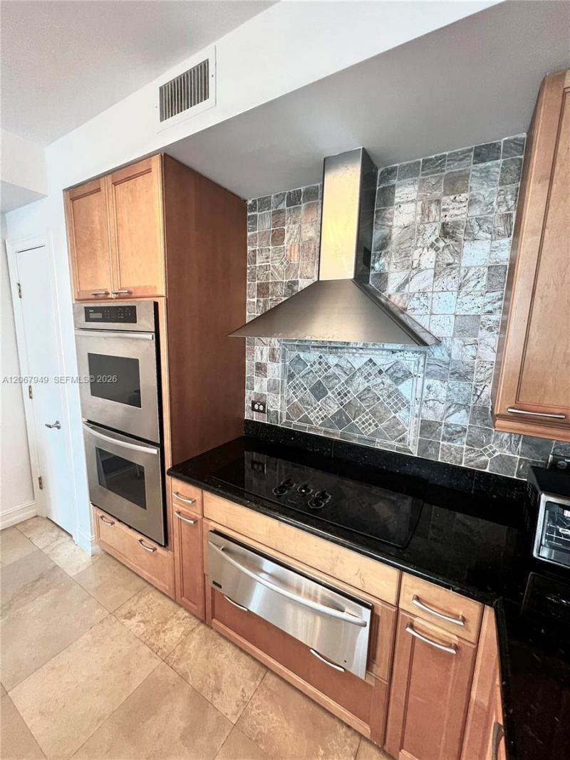 3201 NE 183rd St , Unit 2305, Aventura, FL 33160 Photo