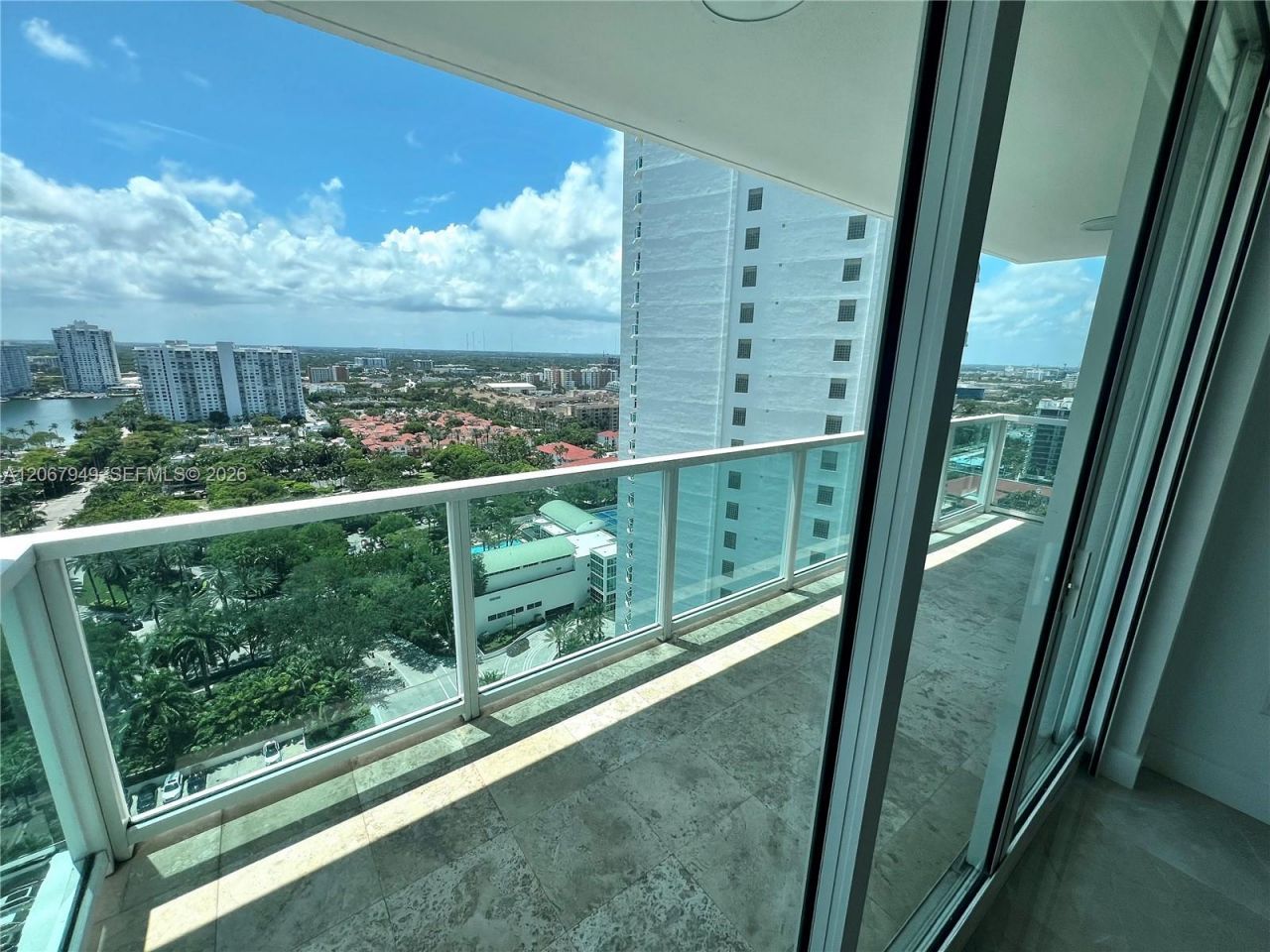 3201 NE 183rd St , Unit 2305, Aventura, FL 33160 Photo