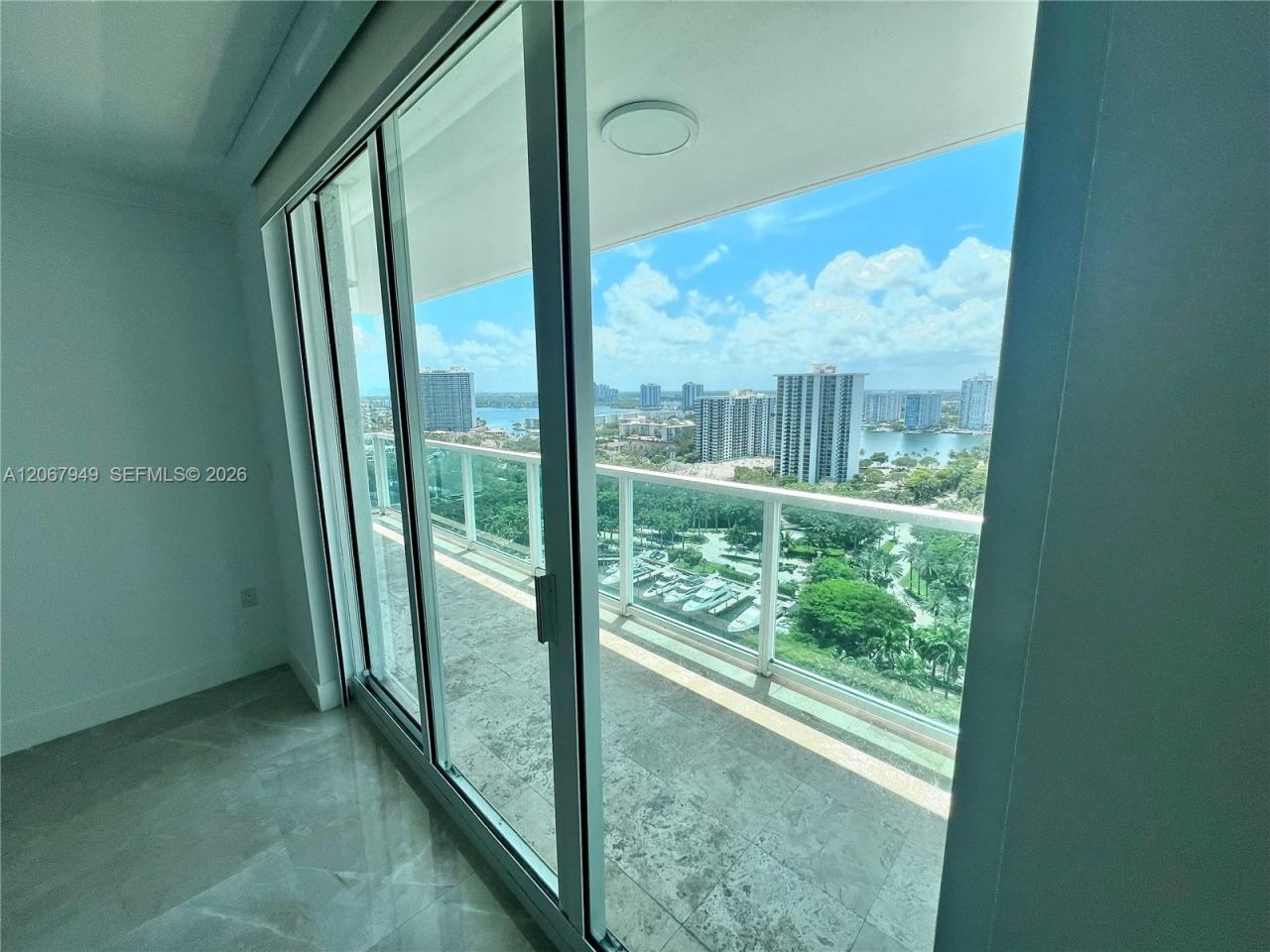 3201 NE 183rd St , Unit 2305, Aventura, FL 33160 Photo