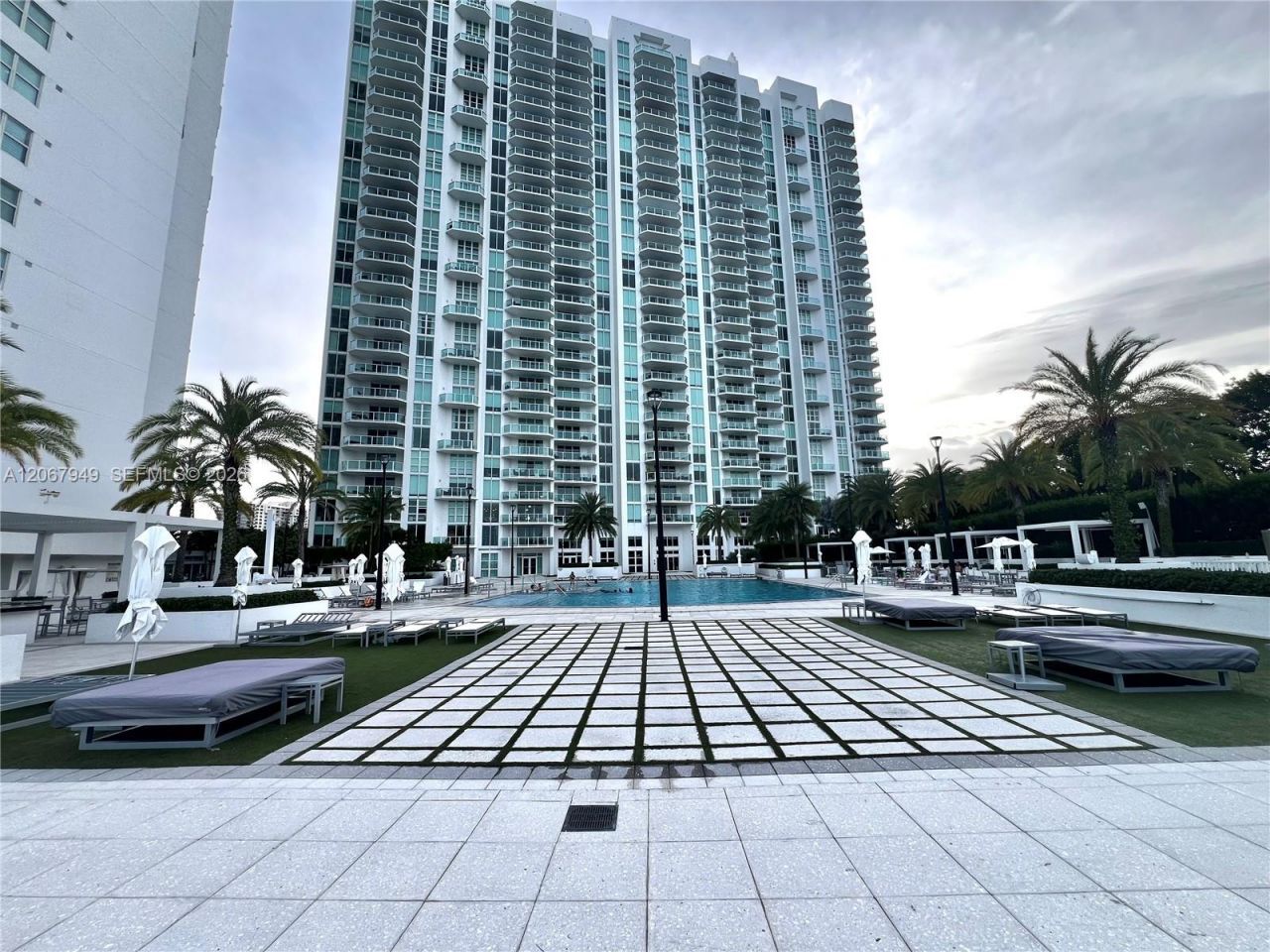3201 NE 183rd St , Unit 2305, Aventura, FL 33160 Photo