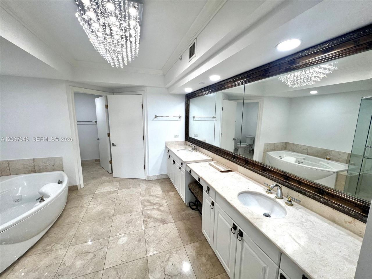 3201 NE 183rd St , Unit 2305, Aventura, FL 33160 Photo