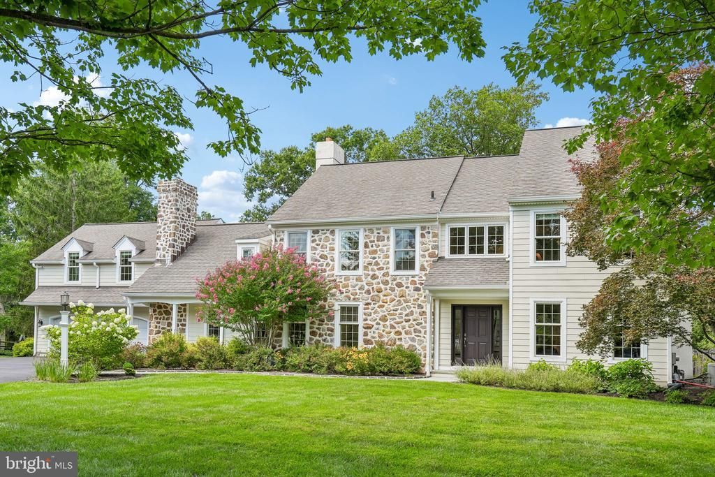 409 CHESTER ROAD , DEVON, PA 19333
