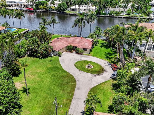 823 Palmer Road, Delray Beach, FL 33483