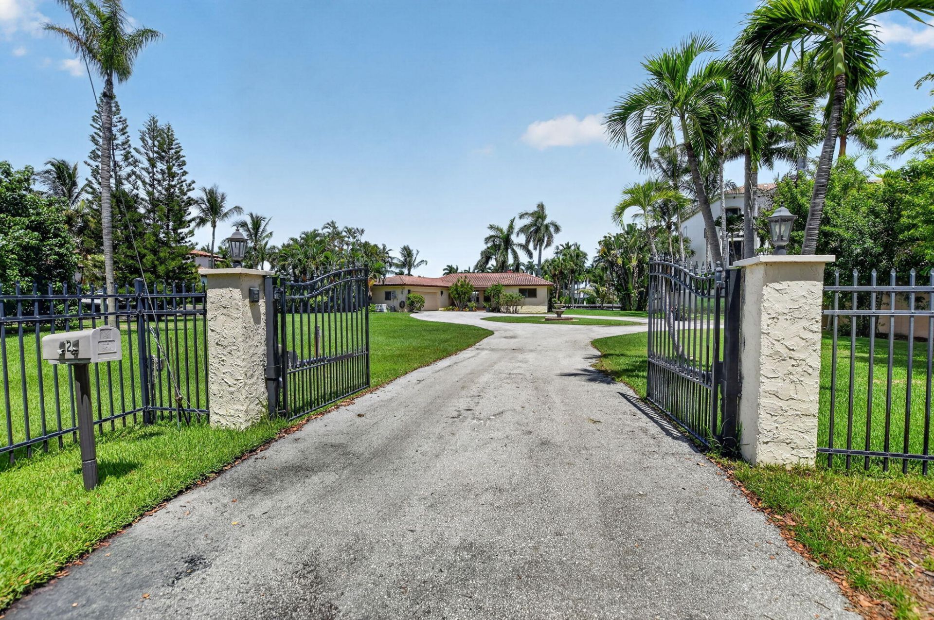 823 Palmer Road, Delray Beach, FL 33483 Photo