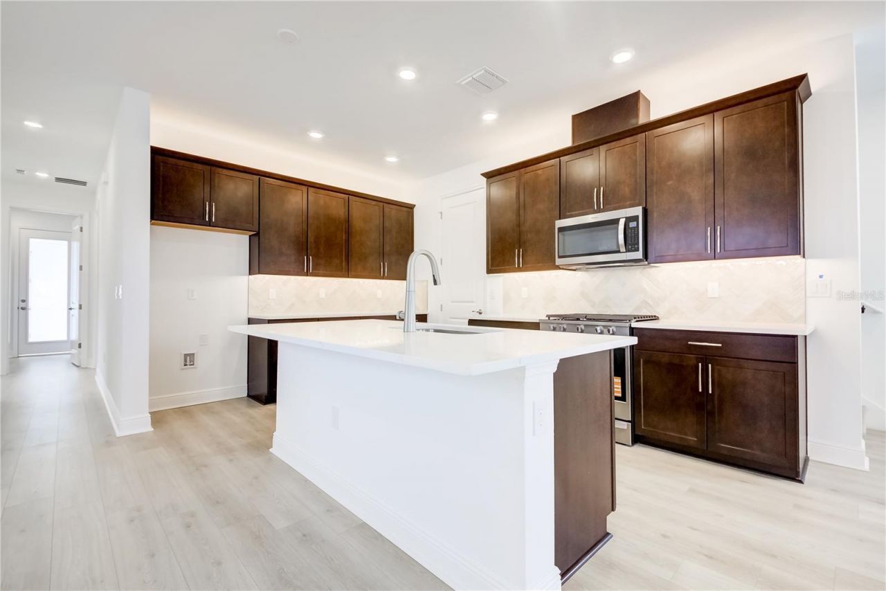 9131 Walcott Lane, Lakewood Ranch, FL 34240 Photo