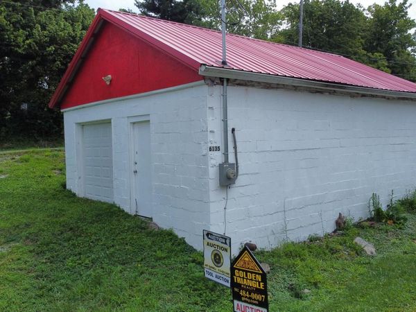 6135 Locust Road, Latonia, KY 41015