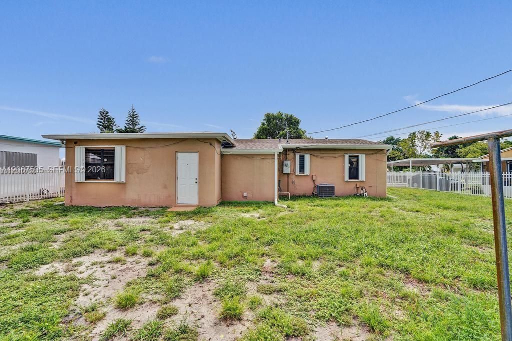 16520 NW 18th Ave, Miami Gardens, FL 33054 Photo