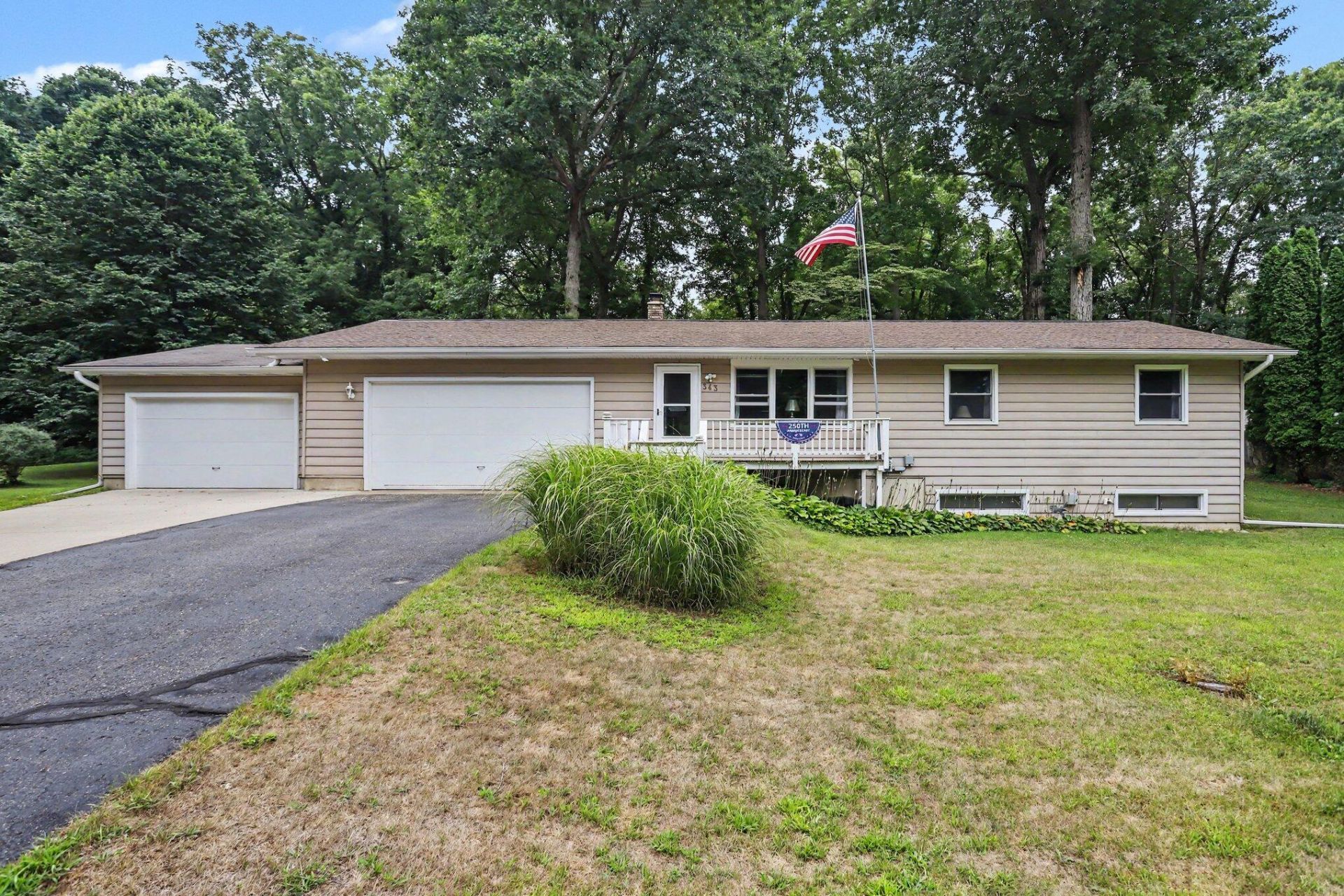 343 Robertson Avenue, Battle Creek, MI 49017 Main Photo