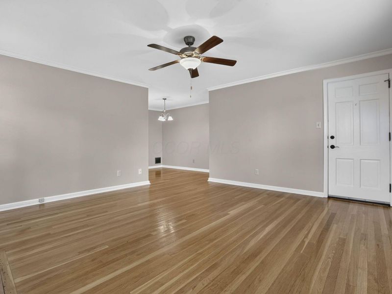802 Kenwick Road, Columbus, OH 43209 Photo 10
