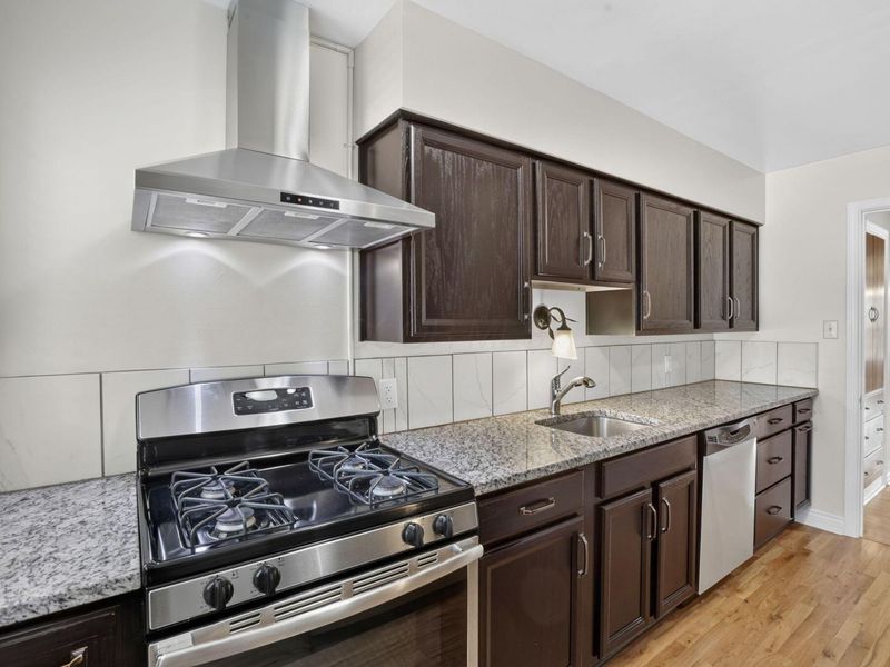 802 Kenwick Road, Columbus, OH 43209 Photo 18