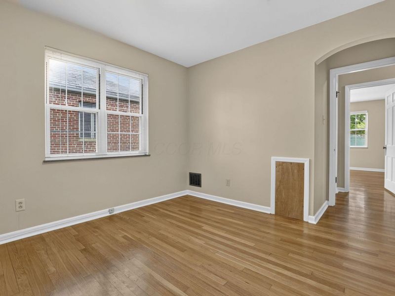 802 Kenwick Road, Columbus, OH 43209 Photo 26