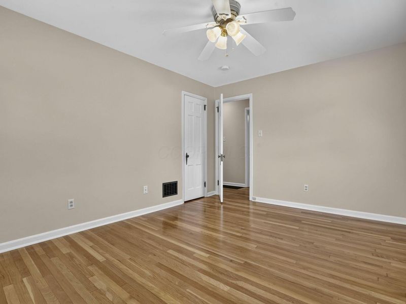 802 Kenwick Road, Columbus, OH 43209 Photo 28