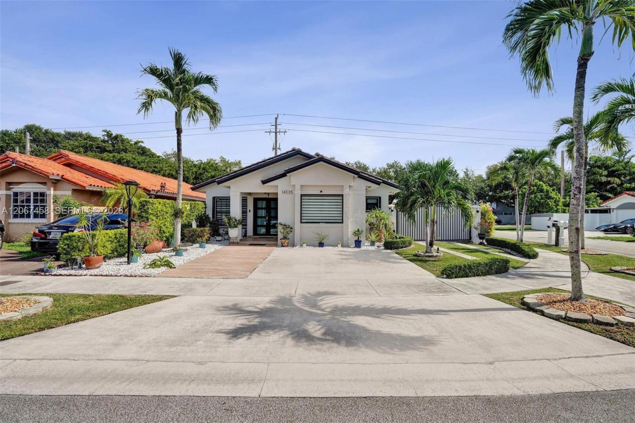 14335 SW 112th Ter , Miami, FL 33186 Photo