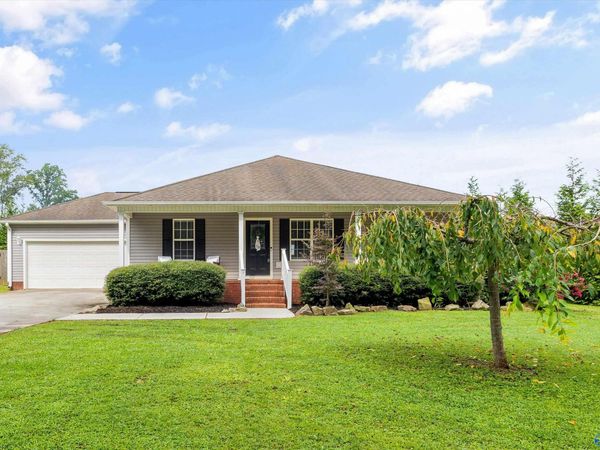 106 Belair Drive, Arab, AL 35016