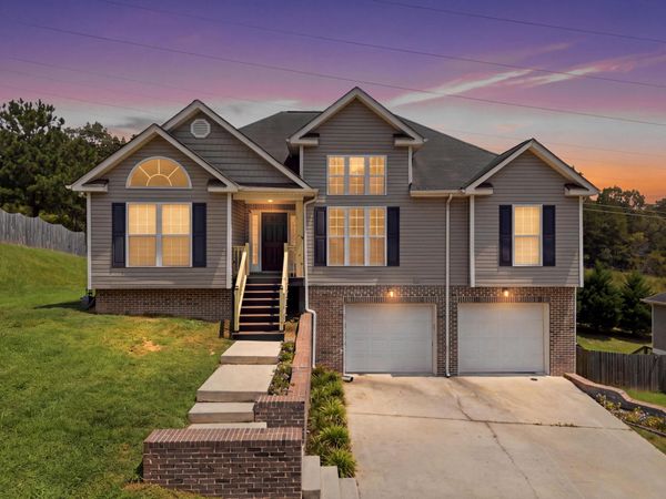 7653 Passport Drive, Ooltewah, TN 37363