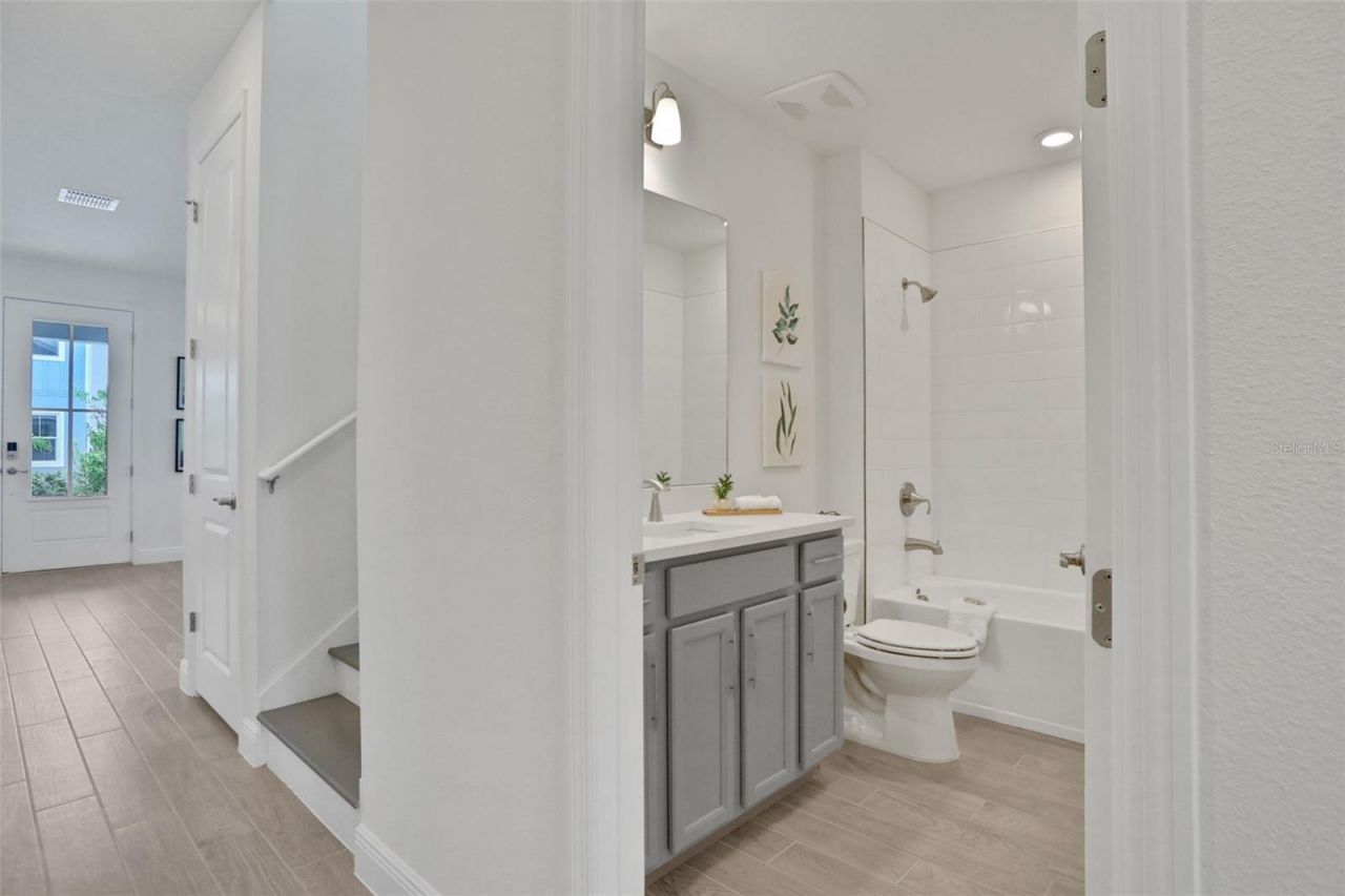 9124 Walcott Lane, Lakewood Ranch, FL 34240 Photo