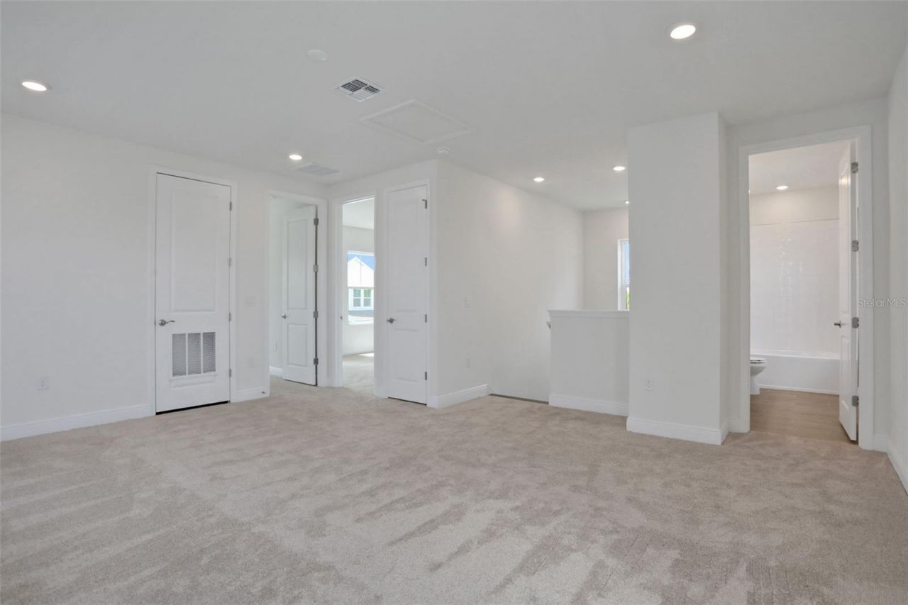 9124 Walcott Lane, Lakewood Ranch, FL 34240 Photo
