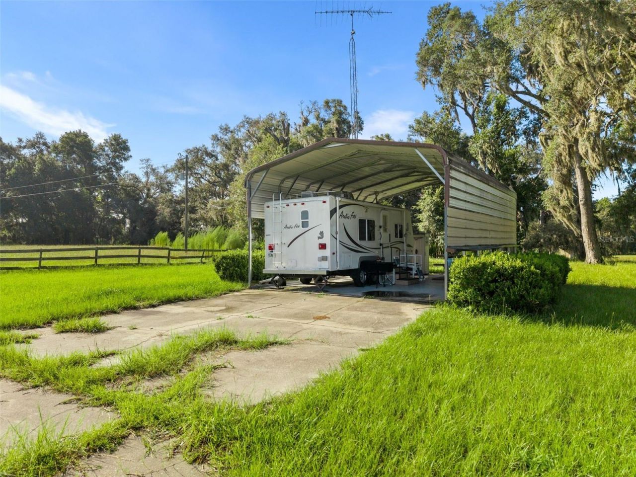 360 & 390 SE 30th Avenue, Trenton, FL 32693 Photo