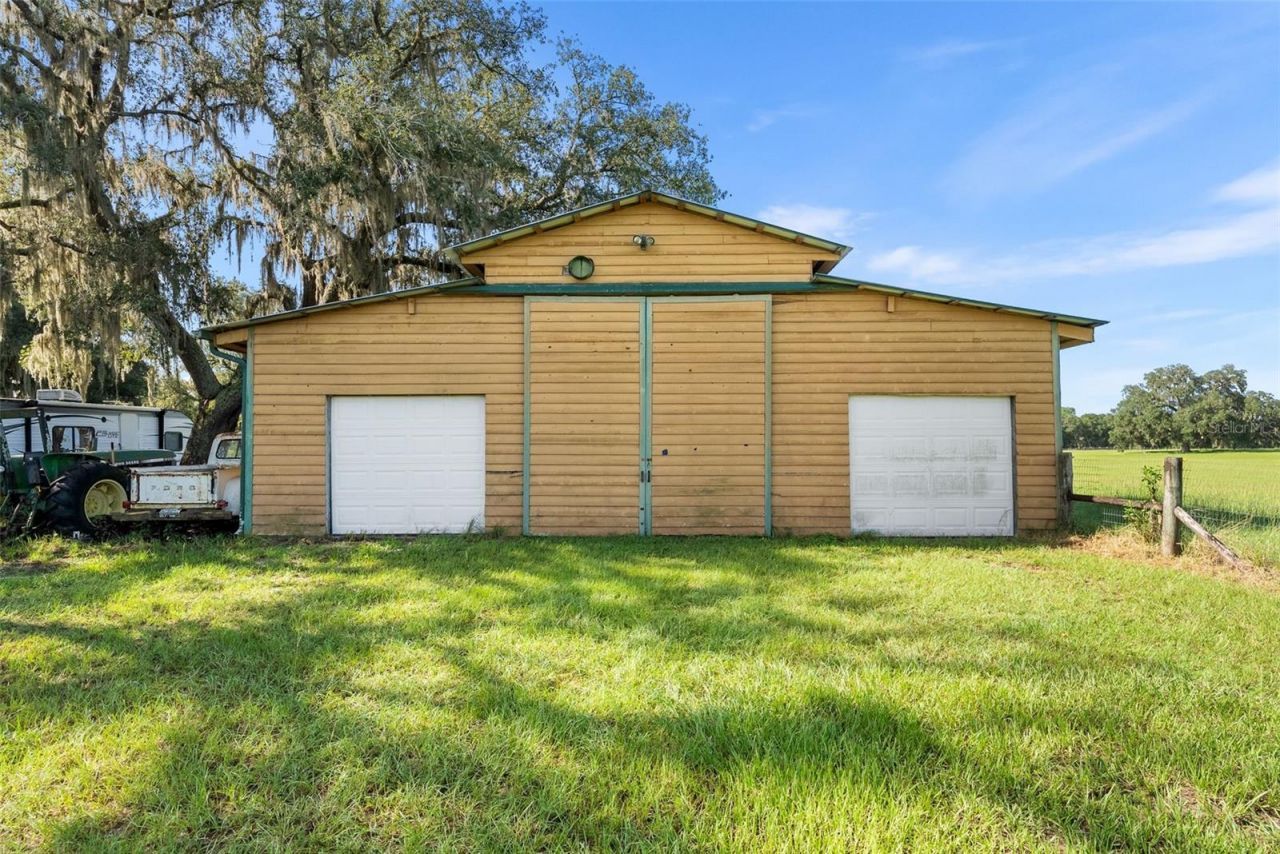 360 & 390 SE 30th Avenue, Trenton, FL 32693 Photo