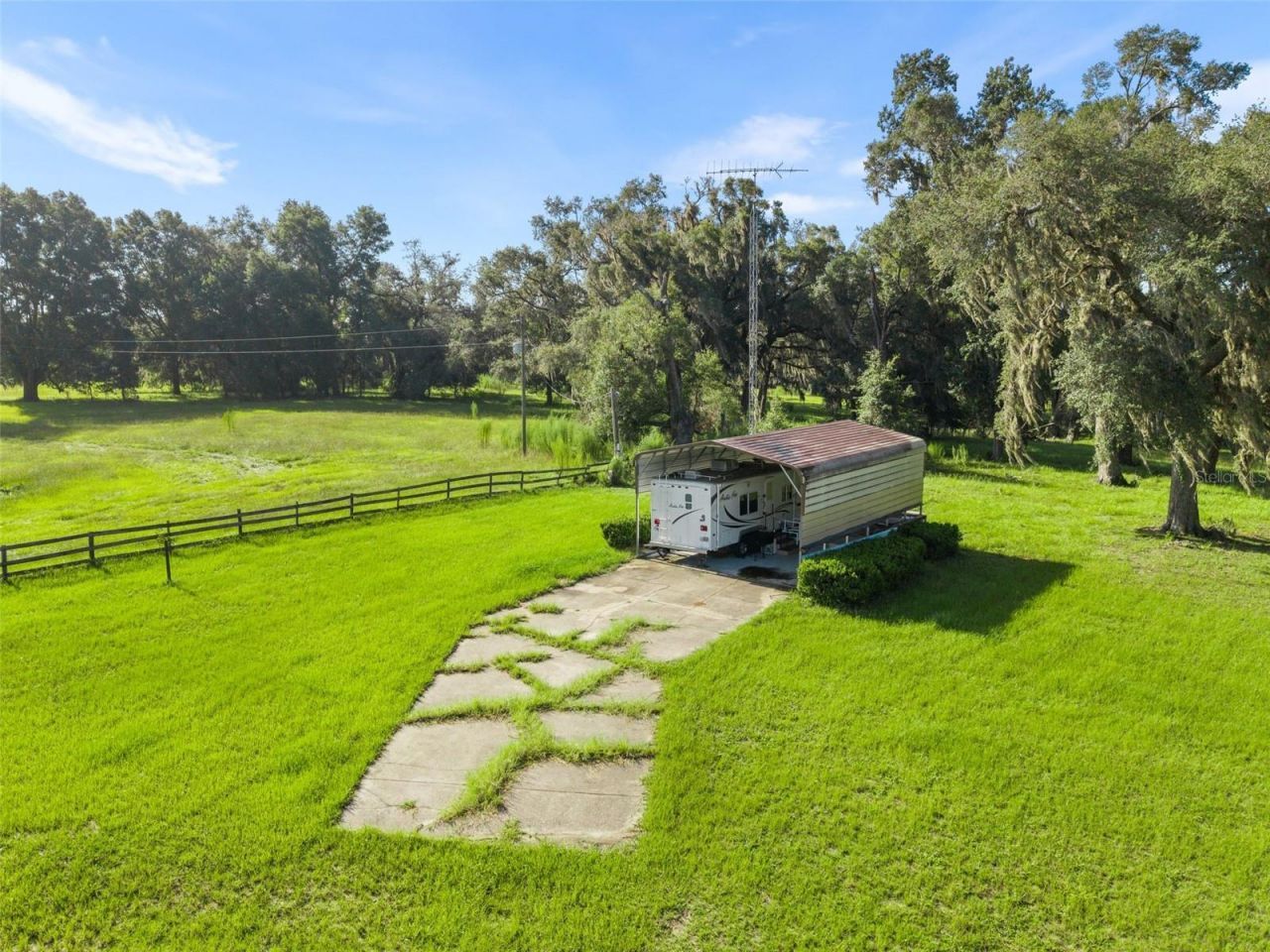 360 & 390 SE 30th Avenue, Trenton, FL 32693 Photo
