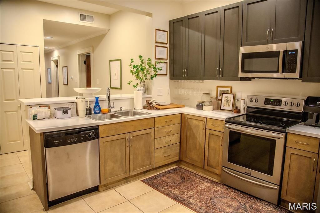 4401 Mcpherson Avenue , Unit 1W, Saint Louis, MO 63108 Main Photo