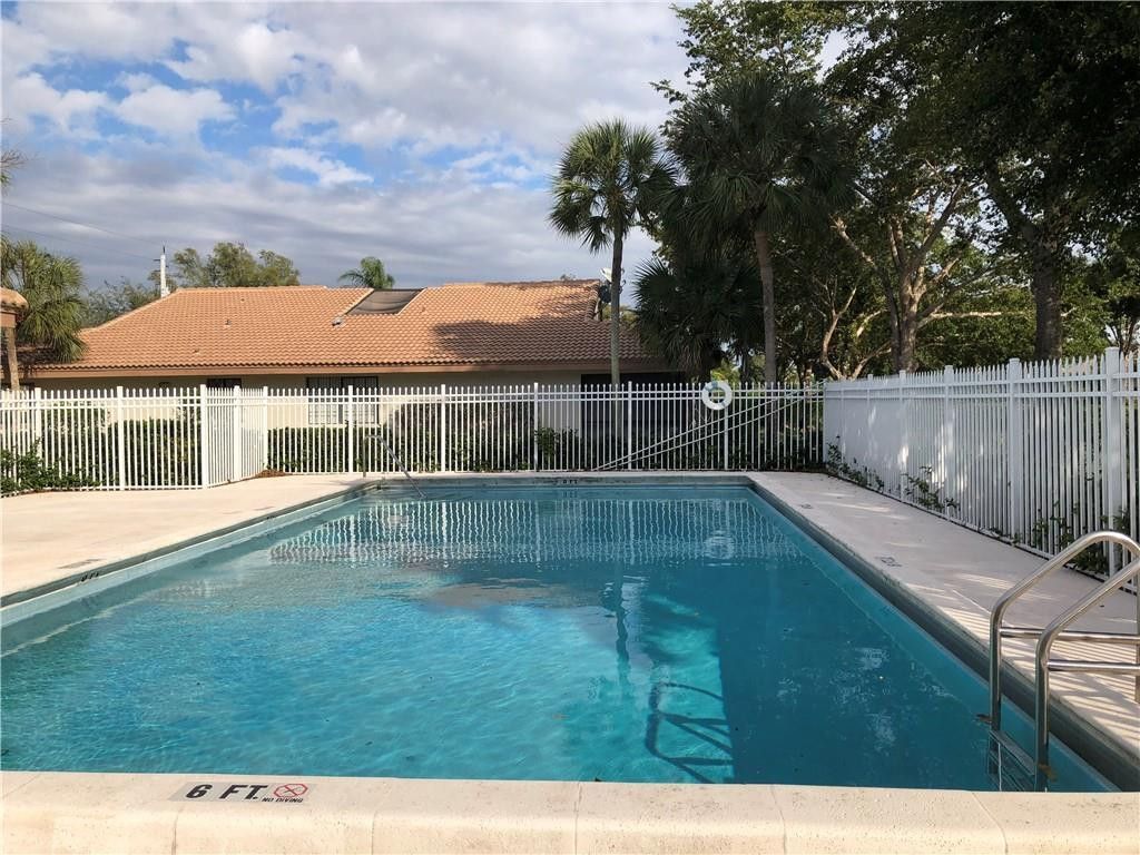 12028 Royal Palm Boulevard, Unit 3-F, Coral Springs, FL 33065 Photo