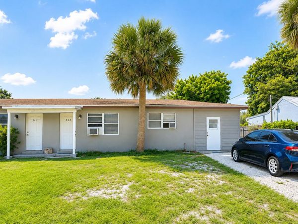 503 SE Flamingo Avenue, Stuart, FL 34996