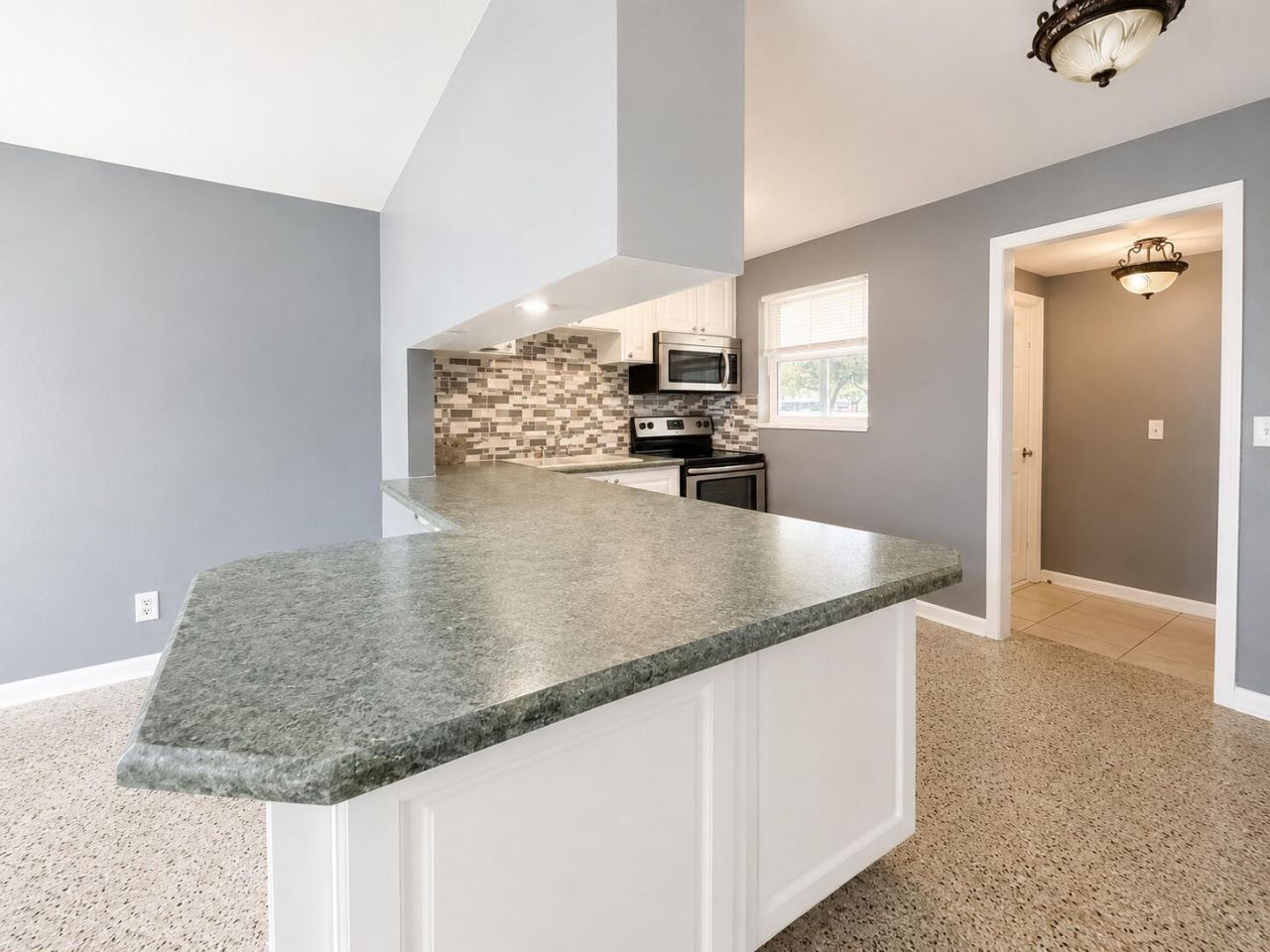503 SE Flamingo Avenue, Stuart, FL 34996 Photo