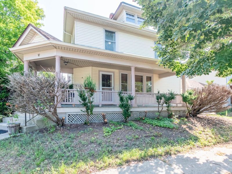 92 N Union Street, London, OH 43140 Photo 2