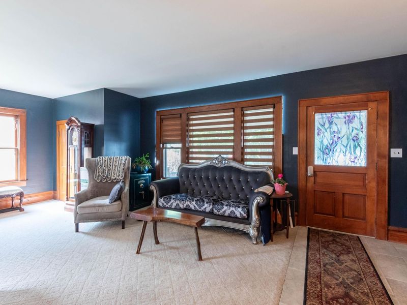 92 N Union Street, London, OH 43140 Photo 7
