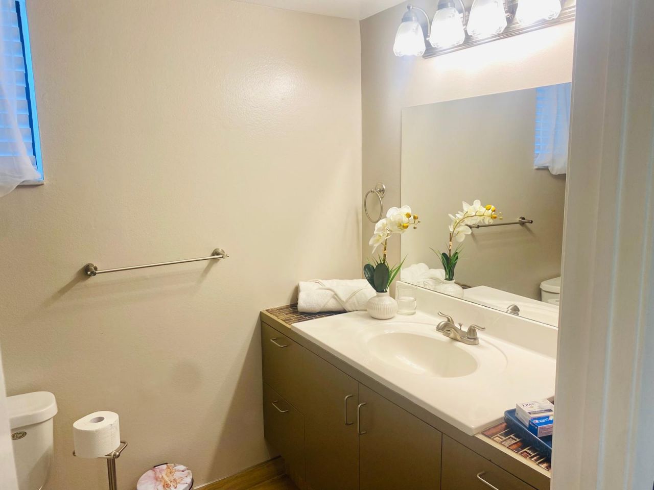 1750 N Congress Avenue, Unit 403, West Palm Beach, FL 33409 Photo