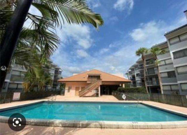 1750 N Congress Avenue, Unit 403, West Palm Beach, FL 33409 Photo