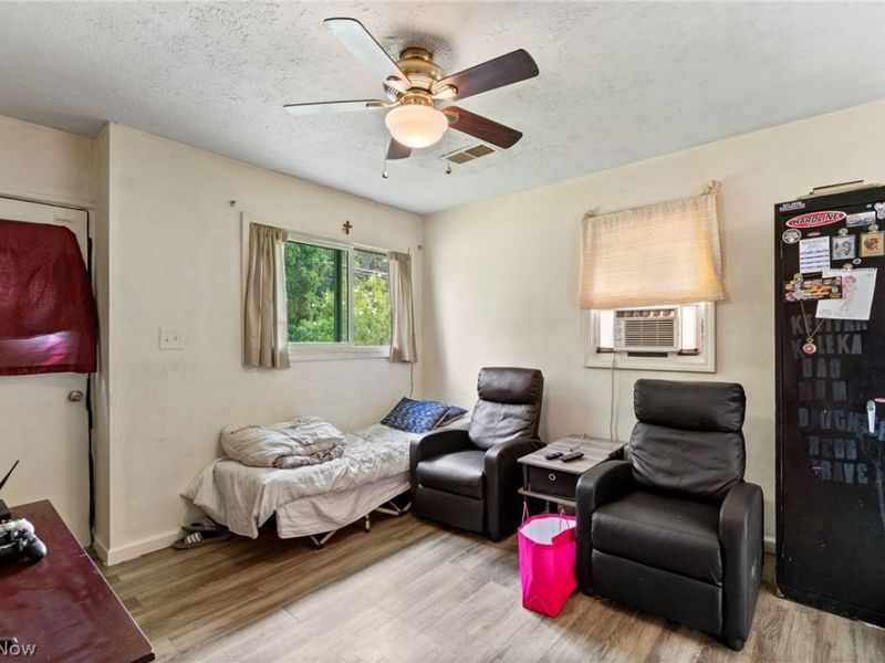 2964 Pressler Road, Uniontown, OH 44685 Photo 5