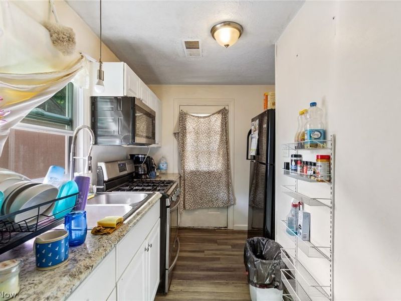 2964 Pressler Road, Uniontown, OH 44685 Photo 7
