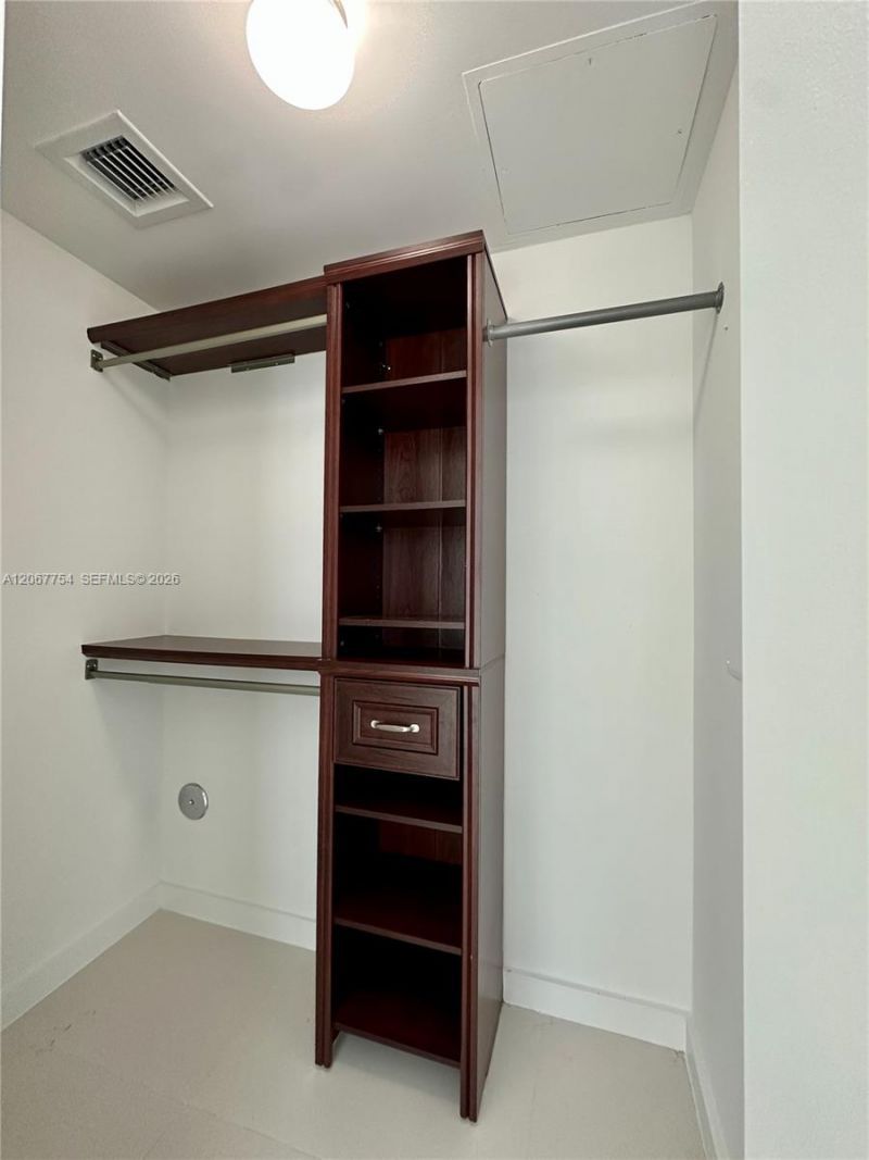 1300 S Miami , Unit 4209, Miami, FL 33130 Photo