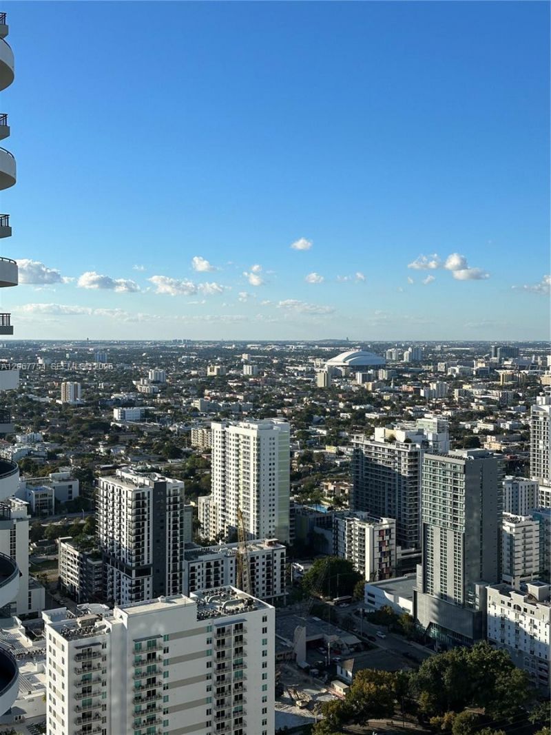 1300 S Miami , Unit 4209, Miami, FL 33130 Photo