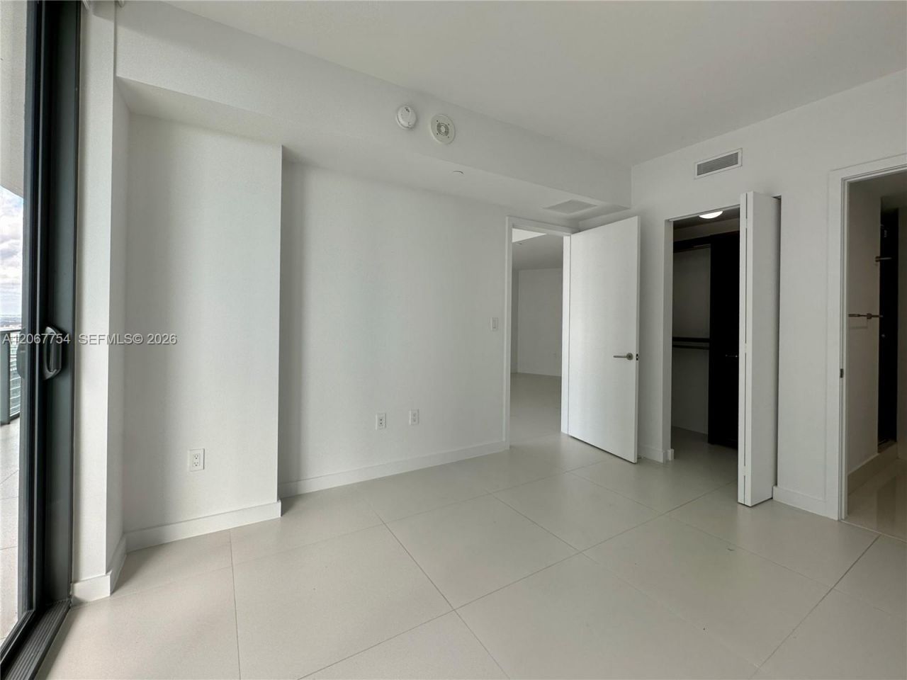 1300 S Miami , Unit 4209, Miami, FL 33130 Photo
