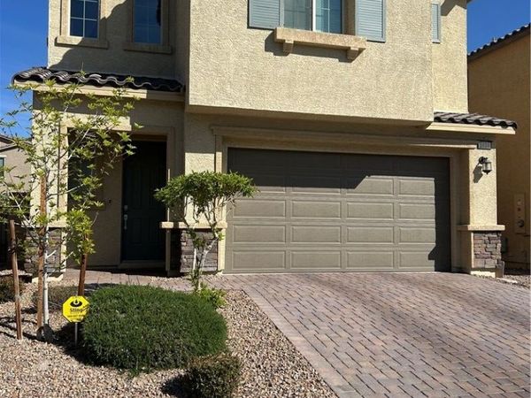1010 Cliff Castle Avenue, North Las Vegas, NV 89081