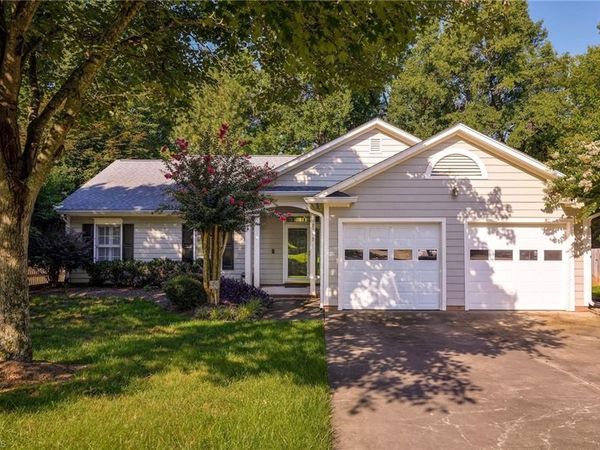 2315 Meadow Gate Drive, Greensboro, NC 27455
