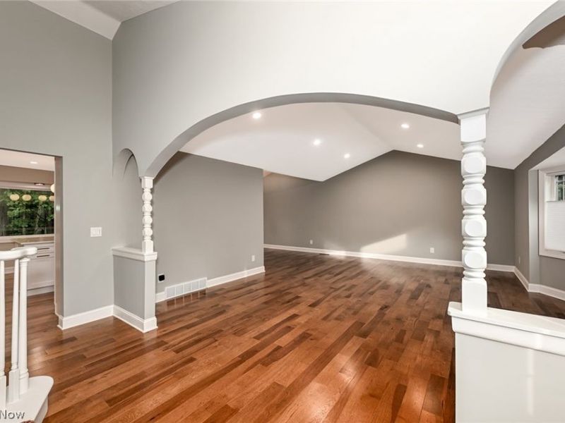 6567 Queens Way, Brecksville, OH 44141 Photo 16