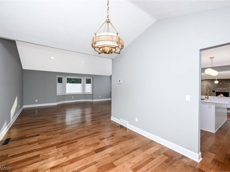 6567 Queens Way, Brecksville, OH 44141 Photo 21