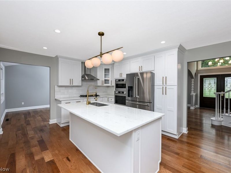 6567 Queens Way, Brecksville, OH 44141 Photo 26