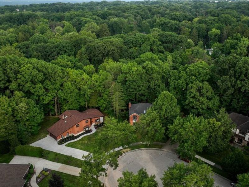 6567 Queens Way, Brecksville, OH 44141 Photo 4