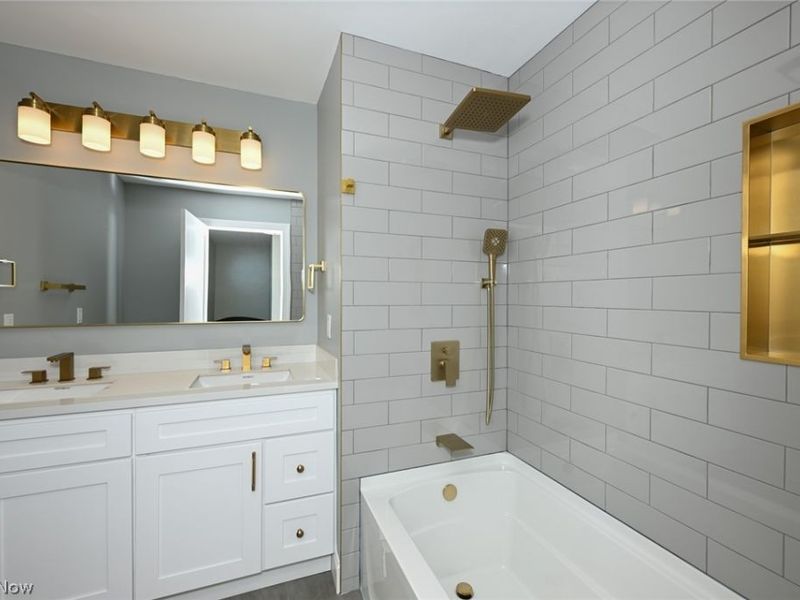 6567 Queens Way, Brecksville, OH 44141 Photo 45