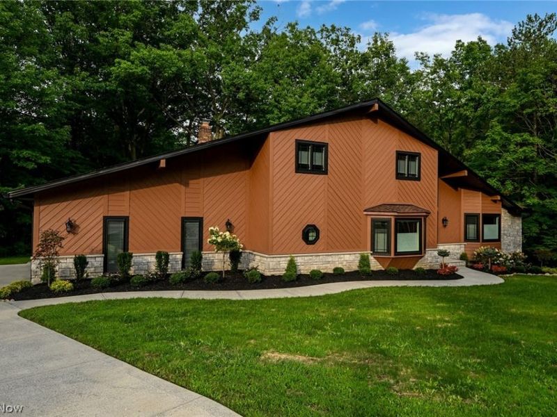 6567 Queens Way, Brecksville, OH 44141 Photo 6